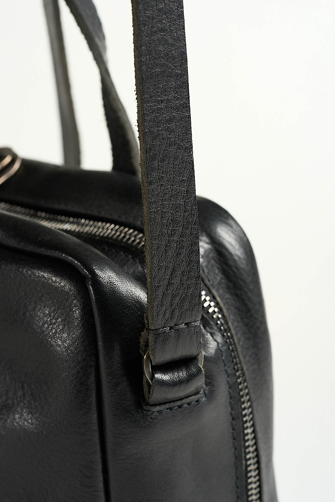 daniele basta leather and silver bags - DETAIL 2